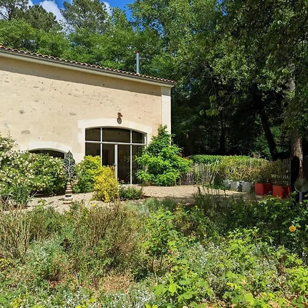 Spacieux Avec Jardin Privatif, Animaux, Accès Pmr, Pêche, Randonnées Et équipements Bébé Inclus - Fr-1-653-191